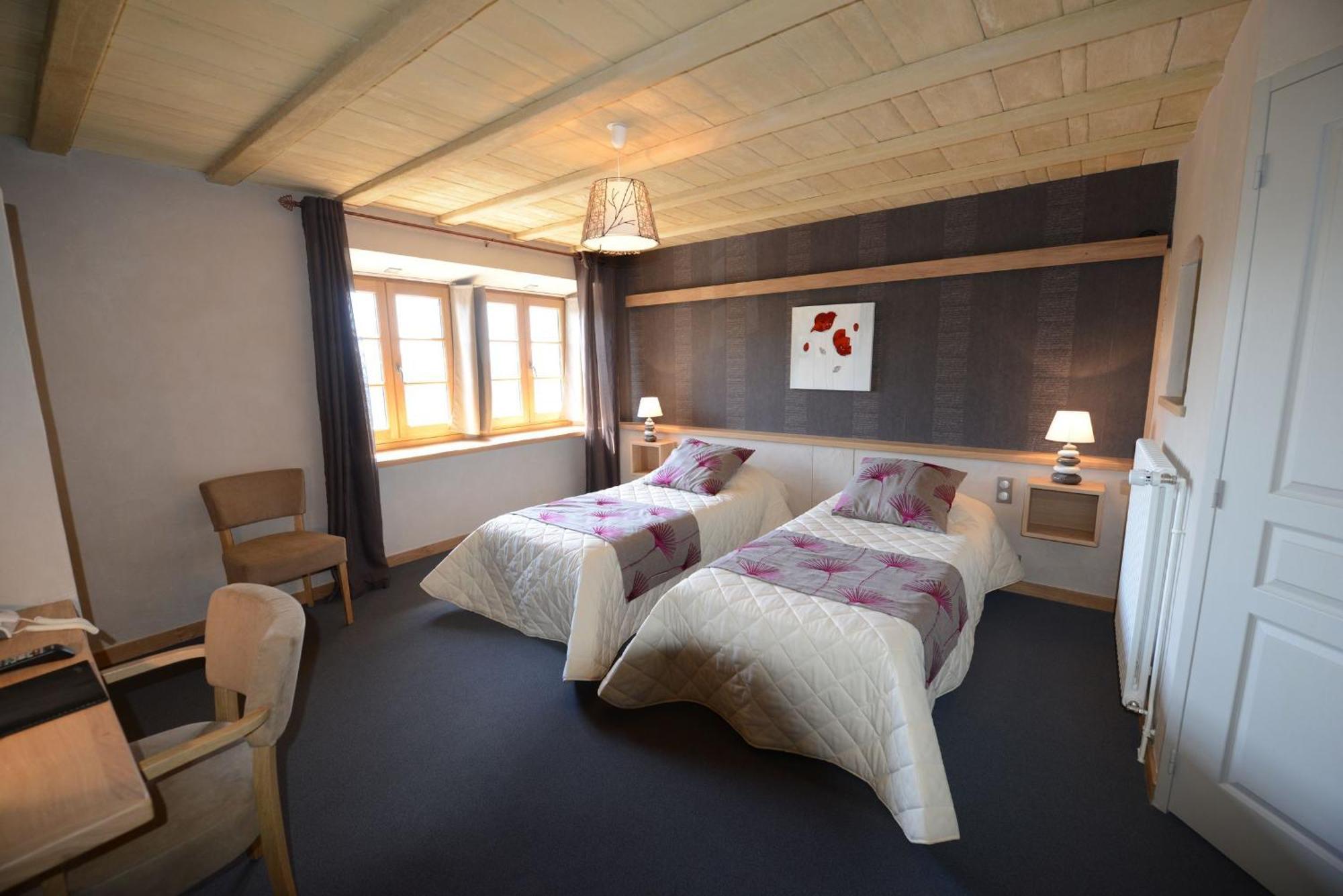 Logis Hotel Restaurant & Spa Les Remparts Salers Ngoại thất bức ảnh