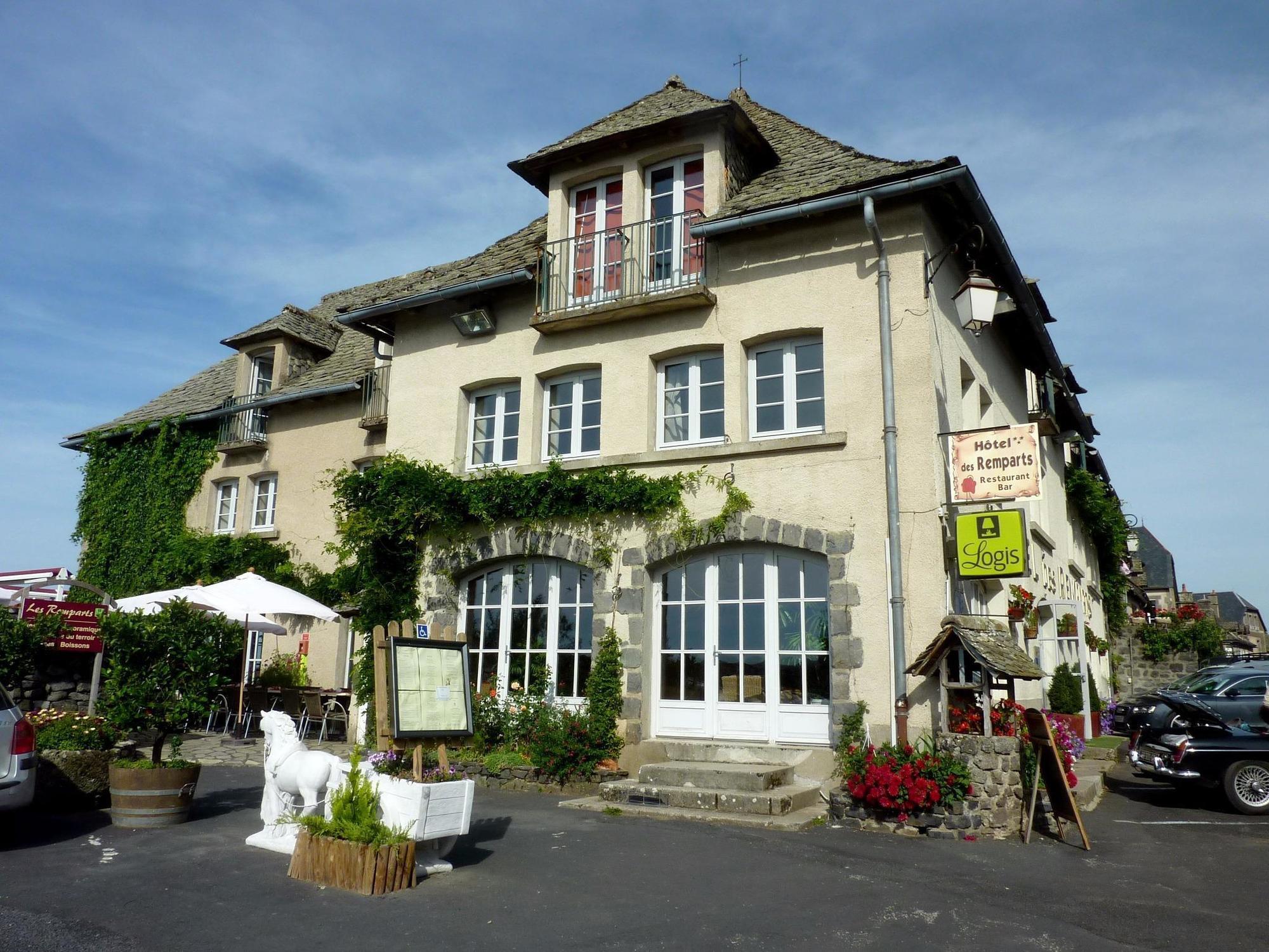 Logis Hotel Restaurant & Spa Les Remparts Salers Ngoại thất bức ảnh